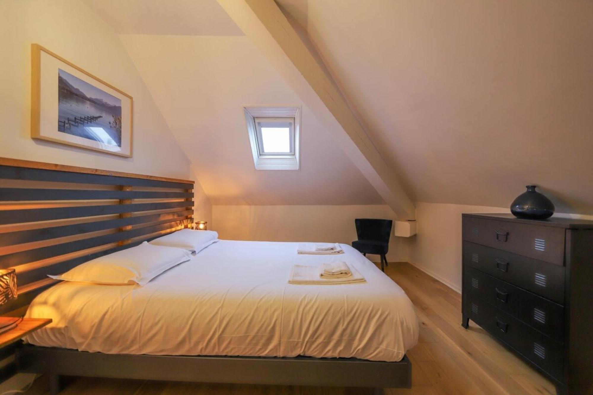 Le Factory Duplex En Vieille Ville Cote Lac Annecy Exterior foto
